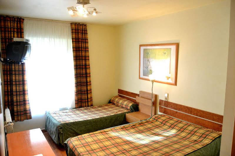 Hotel Mirtil Pas De La Casa Luaran gambar